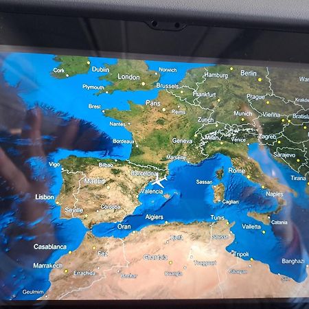 Aeropuerto Barcelona -Mi Colibri Apartment Ел Прат де Льобрегат Екстериор снимка